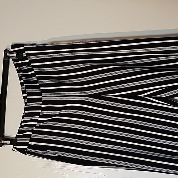 Pants - Picture 2 of 4